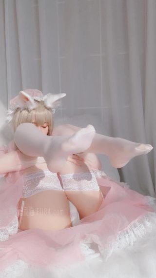 农民伯伯乡下妹完整版_BD高清欧美在线观看