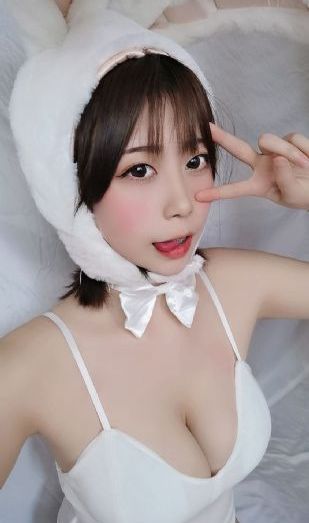 1975意大利美丽教师_1080P动漫在线观看