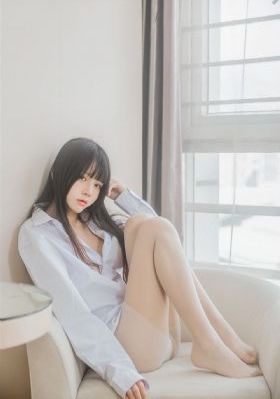 漂亮的小蜜桃_日本电影视频网址大全