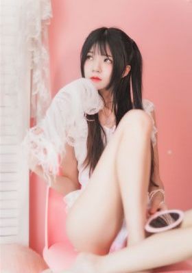 一边亲一边面膜的视频_超清免费观看视频